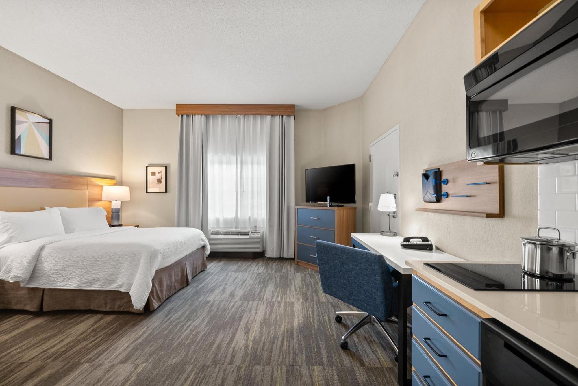 Candlewood Bordentown-trenton By Ihg Hotel 2*